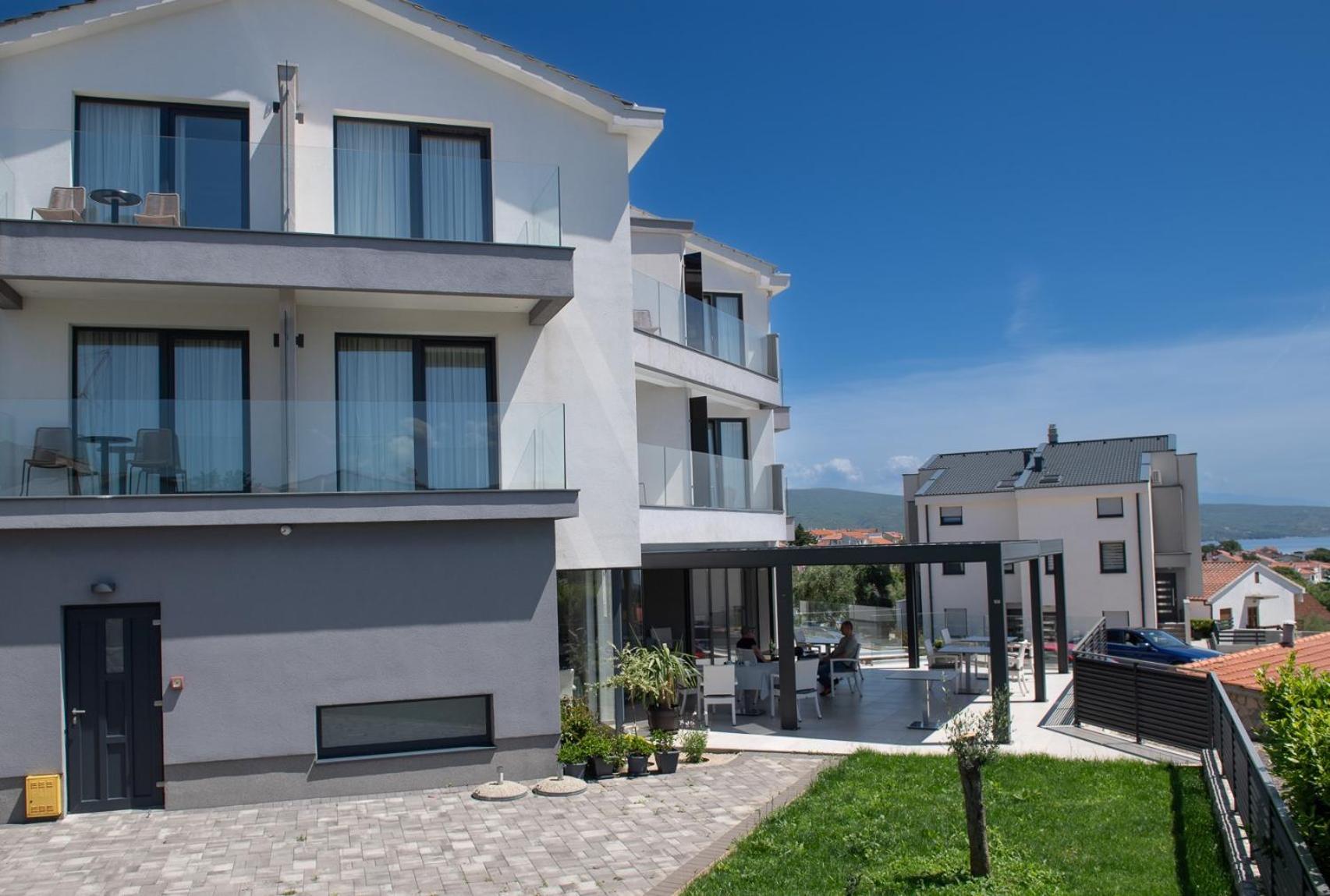 Bed and Breakfast Pansion Leggero Крк Экстерьер фото